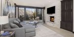 Highlands Westview - Living room